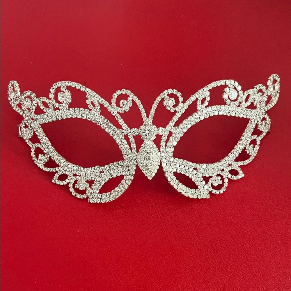 Butterfly Rhinestone Masquerade Mask: Sparkling Crystal Venetian Mask 7.25”L 3”H